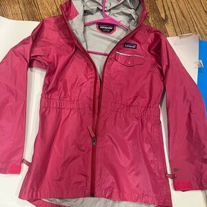 Patagonia Kids Fuchsia Raincoat